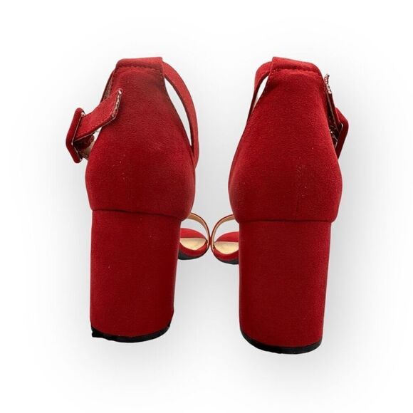 NWT CL By Laundry Womens Jody Super Suede Sandals Ruby Red Size 10M - Picture 10 of 14